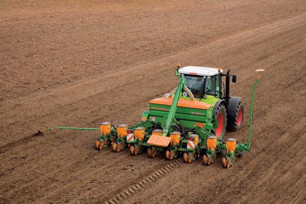 Amazone ED 8row and Claas Tractor