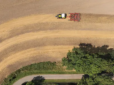 CEMIS precision steering from aerial shot